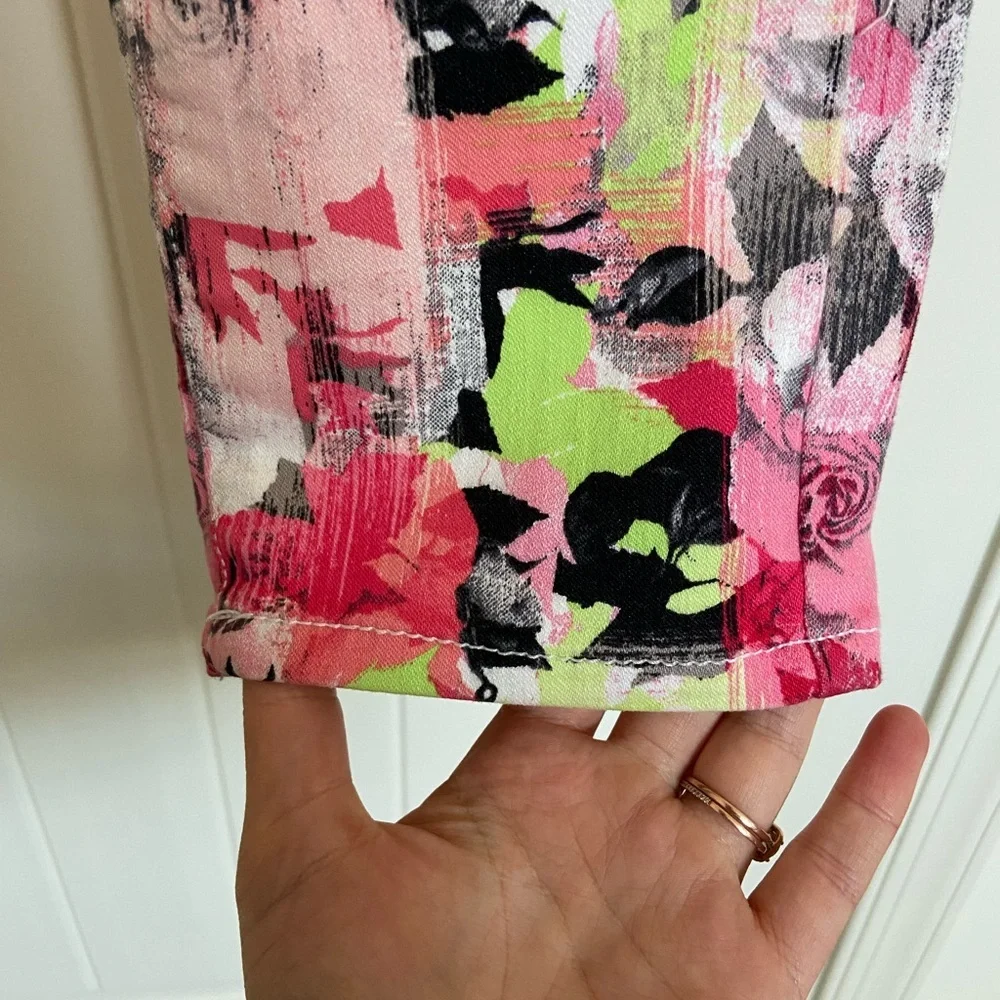 NWOT‎ | Justice girl’s patterned jeans — size 18